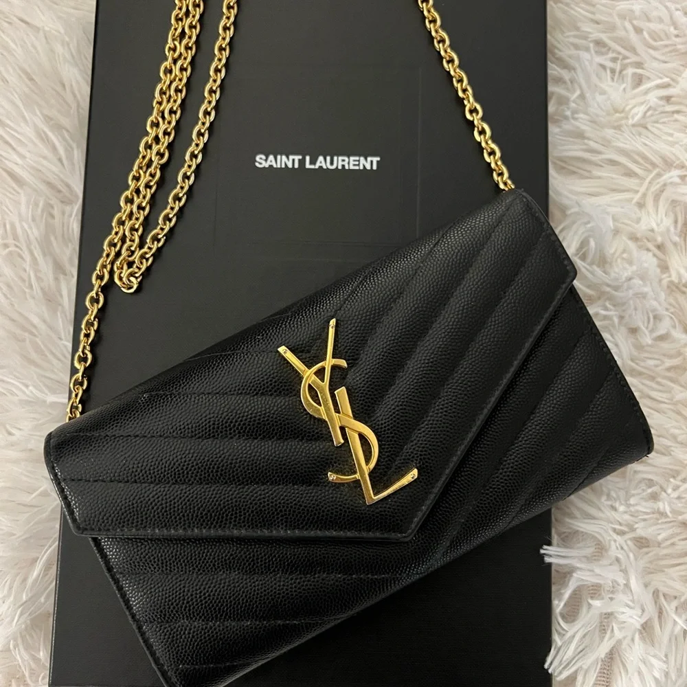 SOLD 🛑 - Picture 1 of 15